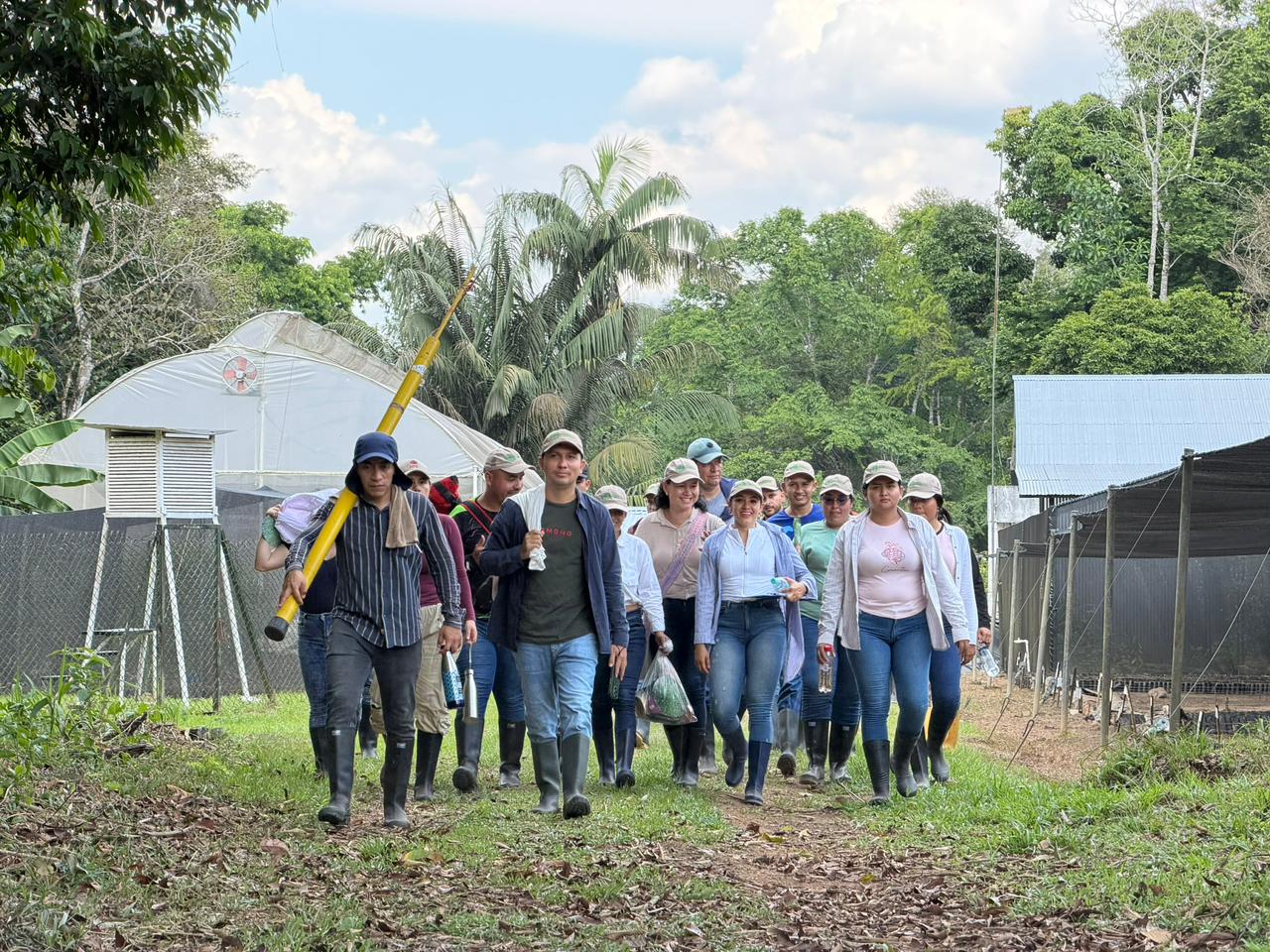 Grupo de extensionistas forestales